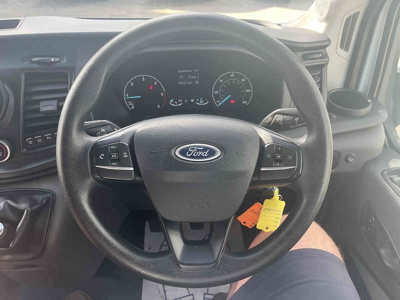 Ford 2.0 350 EcoBlue Leader Panel Van 5dr Diesel Manual RWD L4 H3 Euro 6 (s/s) (170 ps)