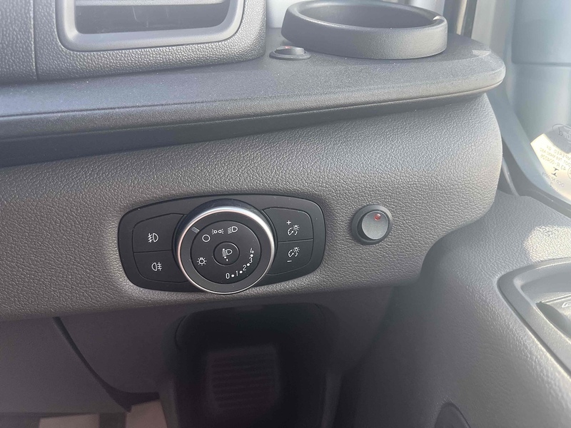 Ford 2.0 350 EcoBlue Leader Panel Van 5dr Diesel Manual RWD L4 H3 Euro 6 (s/s) (170 ps)