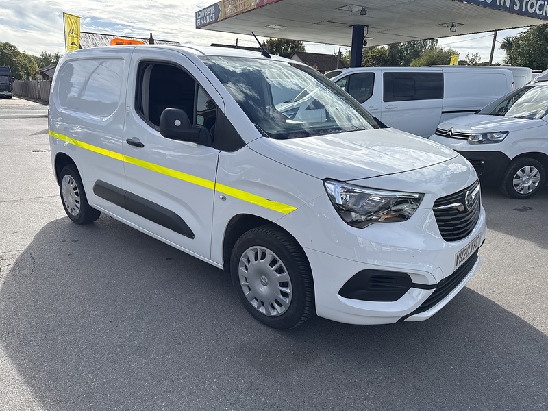 Vauxhall 1.5 Turbo D 2000 Sportive Panel Van 4dr Diesel Manual L1 H1 Euro 6 (s/s) (100 ps)