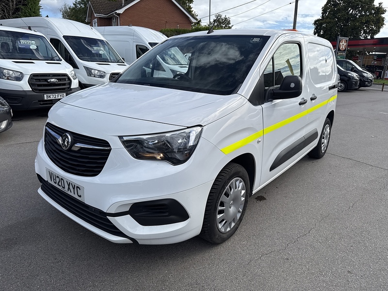 Vauxhall 1.5 Turbo D 2000 Sportive Panel Van 4dr Diesel Manual L1 H1 Euro 6 (s/s) (100 ps)