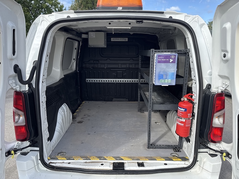 Vauxhall 1.5 Turbo D 2000 Sportive Panel Van 4dr Diesel Manual L1 H1 Euro 6 (s/s) (100 ps)