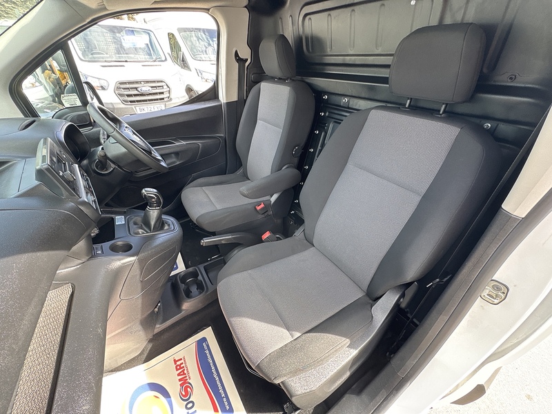 Vauxhall 1.5 Turbo D 2000 Sportive Panel Van 4dr Diesel Manual L1 H1 Euro 6 (s/s) (100 ps)