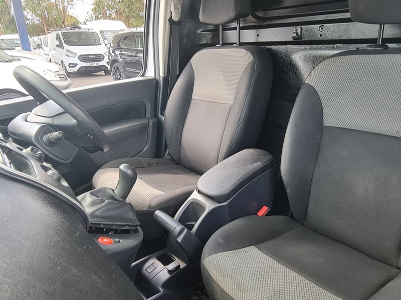 Renault 1.5 dCi ENERGY ML19 Business+ Panel Van 5dr Diesel Manual MWB Euro 6 (s/s) (75 ps)