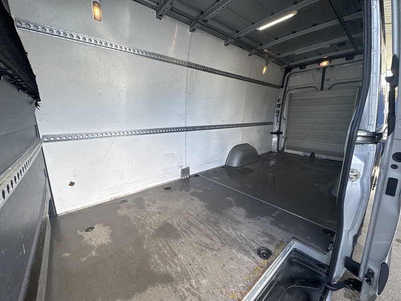 Mercedes-Benz 2.0 315 CDI Progressive Panel Van 5dr Diesel Manual RWD L3 H2 Euro 6 (s/s) (150 ps)