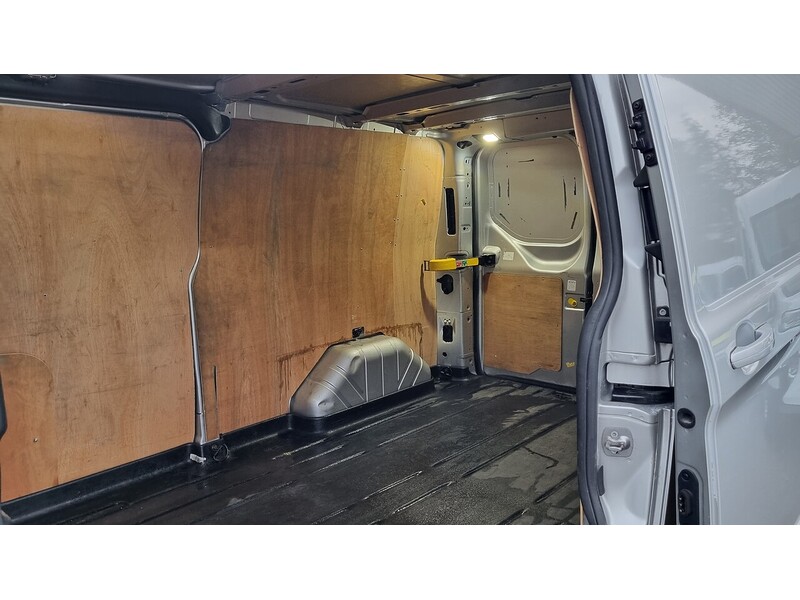 Ford 2.0 300 EcoBlue Limited Panel Van 5dr Diesel Manual L2 H1 Euro 6 (s/s) (130 ps)