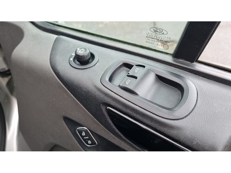 Ford 2.0 300 EcoBlue Limited Panel Van 5dr Diesel Manual L2 H1 Euro 6 (s/s) (130 ps)