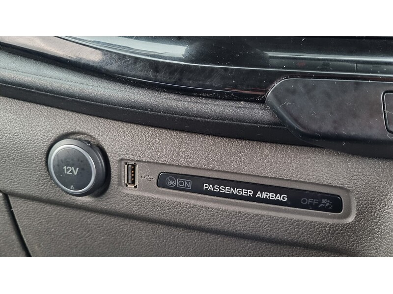 Ford 2.0 300 EcoBlue Limited Panel Van 5dr Diesel Manual L2 H1 Euro 6 (s/s) (130 ps)