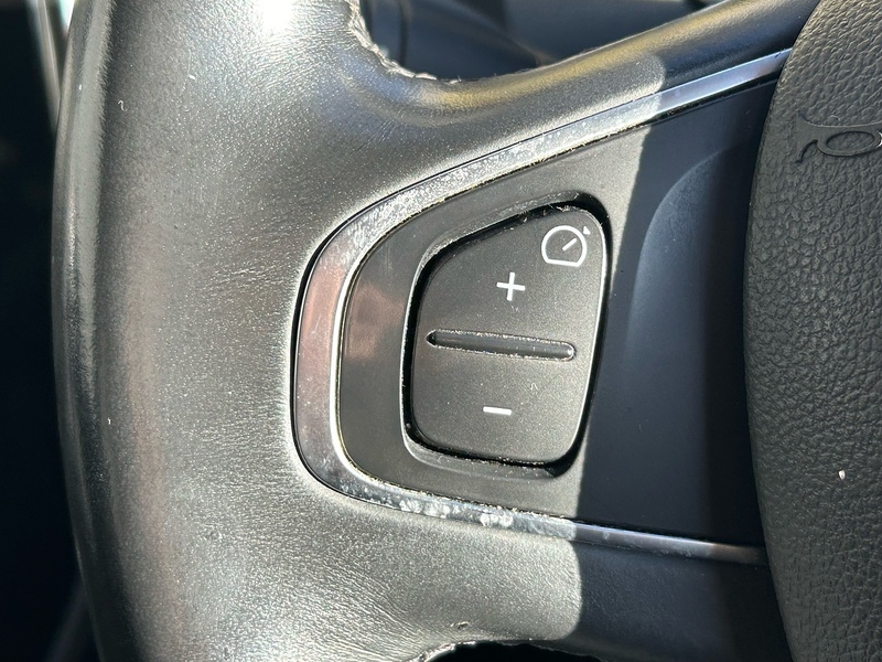 Renault 1.5 dCi ENERGY Dynamique S Nav SUV 5dr Diesel Auto Euro 6 (s/s) (90 ps)