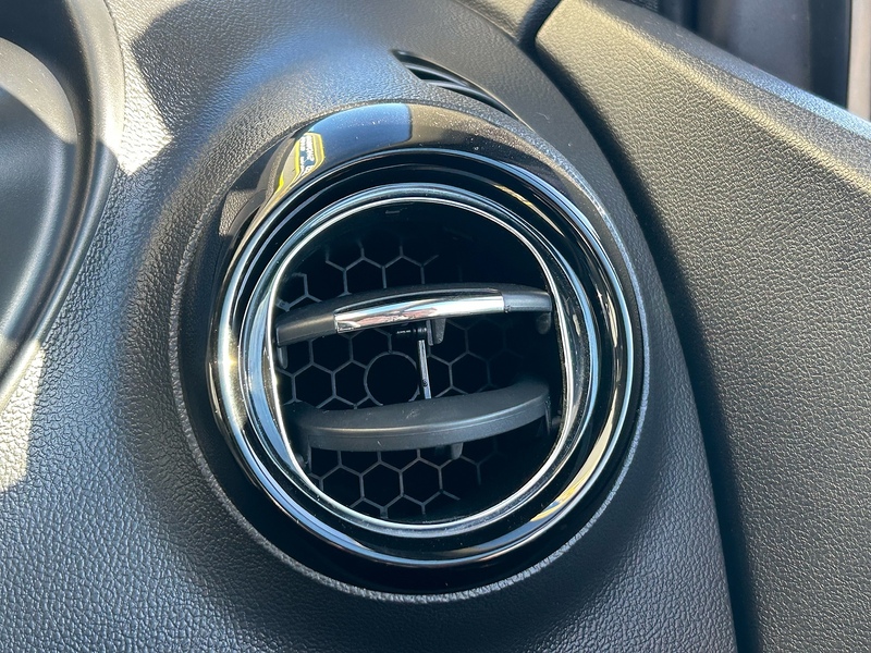 Renault 1.5 dCi ENERGY Dynamique S Nav SUV 5dr Diesel Auto Euro 6 (s/s) (90 ps)