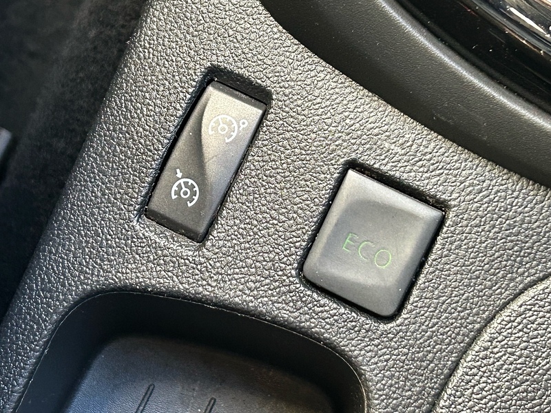 Renault 1.5 dCi ENERGY Dynamique S Nav SUV 5dr Diesel Auto Euro 6 (s/s) (90 ps)