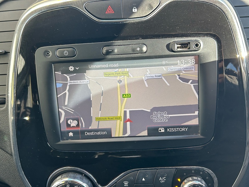 Renault 1.5 dCi ENERGY Dynamique S Nav SUV 5dr Diesel Auto Euro 6 (s/s) (90 ps)