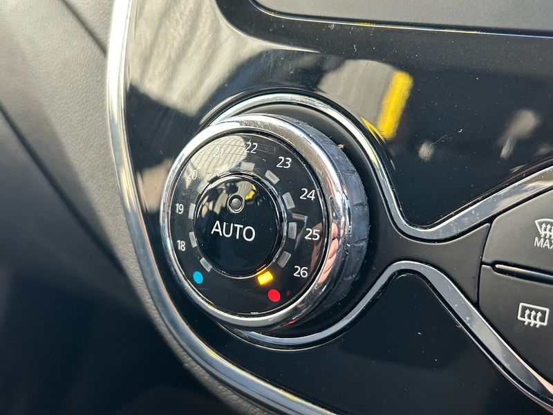 Renault 1.5 dCi ENERGY Dynamique S Nav SUV 5dr Diesel Auto Euro 6 (s/s) (90 ps)