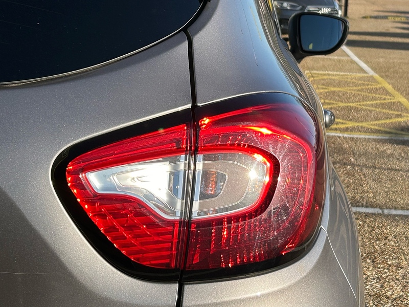 Renault 1.5 dCi ENERGY Dynamique S Nav SUV 5dr Diesel Auto Euro 6 (s/s) (90 ps)