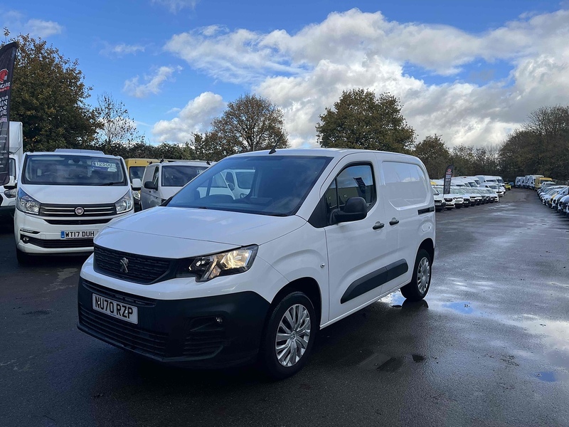 Peugeot 1.5 BlueHDi 1000 Professional Standard Panel Van 5dr Diesel Manual SWB Euro 6 (s/s) (100 bhp)