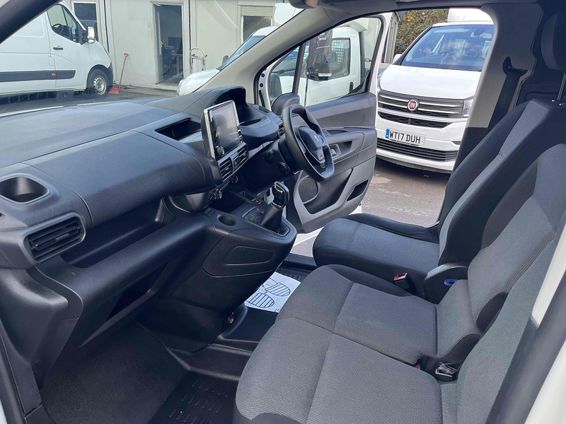 Peugeot 1.5 BlueHDi 1000 Professional Standard Panel Van 5dr Diesel Manual SWB Euro 6 (s/s) (100 bhp)