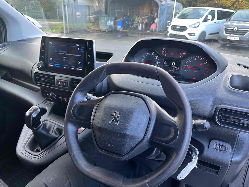 Peugeot 1.5 BlueHDi 1000 Professional Standard Panel Van 5dr Diesel Manual SWB Euro 6 (s/s) (100 bhp)