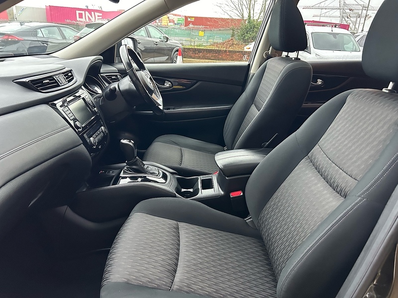 Nissan 1.3 DIG-T Acenta Premium SUV 5dr Petrol DCT Auto Euro 6 (s/s) (160 ps)