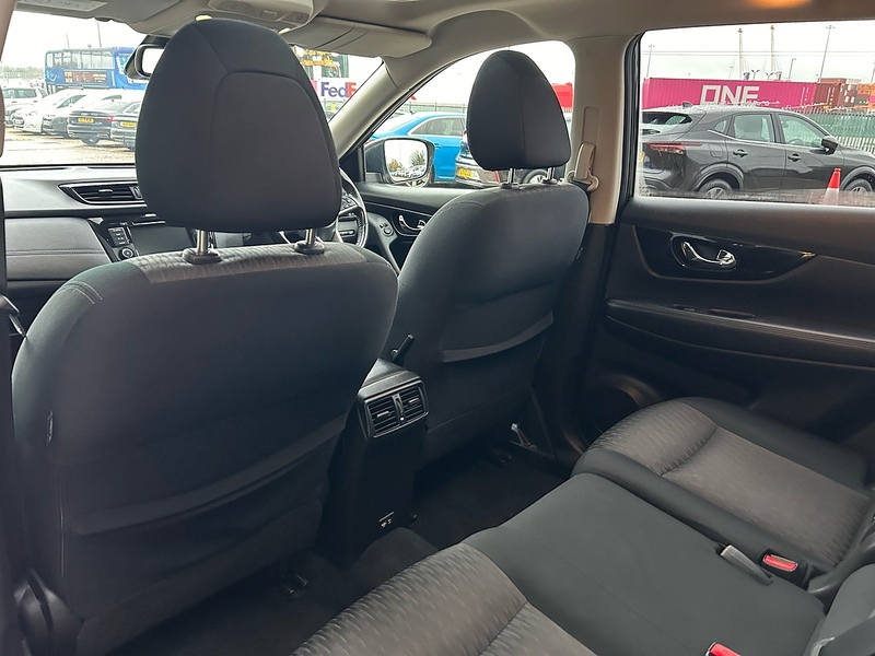 Nissan 1.3 DIG-T Acenta Premium SUV 5dr Petrol DCT Auto Euro 6 (s/s) (160 ps)