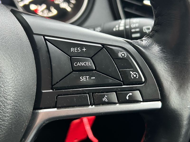 Nissan 1.3 DIG-T Acenta Premium SUV 5dr Petrol DCT Auto Euro 6 (s/s) (160 ps)