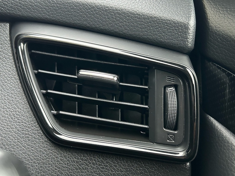 Nissan 1.3 DIG-T Acenta Premium SUV 5dr Petrol DCT Auto Euro 6 (s/s) (160 ps)