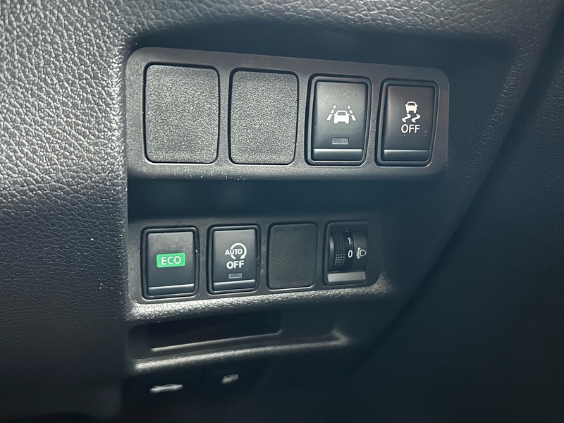 Nissan 1.3 DIG-T Acenta Premium SUV 5dr Petrol DCT Auto Euro 6 (s/s) (160 ps)