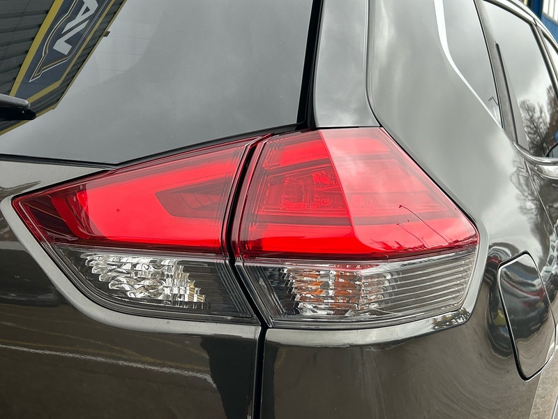 Nissan 1.3 DIG-T Acenta Premium SUV 5dr Petrol DCT Auto Euro 6 (s/s) (160 ps)