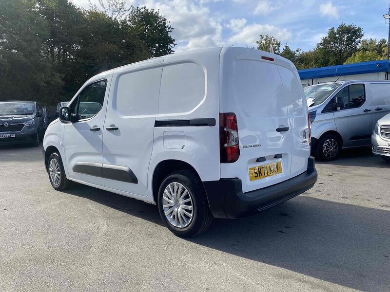 Citroen 1.5 BlueHDi 650 Enterprise M Pro Panel Van 5dr Diesel Manual SWB Euro 6 (75 ps)