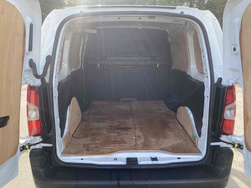 Citroen 1.5 BlueHDi 650 Enterprise M Pro Panel Van 5dr Diesel Manual SWB Euro 6 (75 ps)