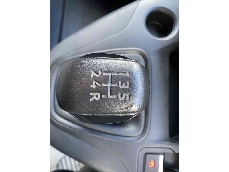 Peugeot 1.5 BlueHDi 1000 Professional Standard Panel Van 5dr Diesel Manual SWB Euro 6 (100 bhp)