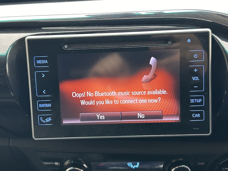 Toyota D-4D Invincible Pickup 2.4 Automatic Diesel