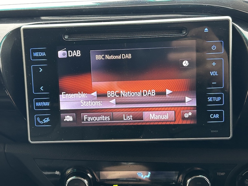 Toyota D-4D Invincible Pickup 2.4 Automatic Diesel