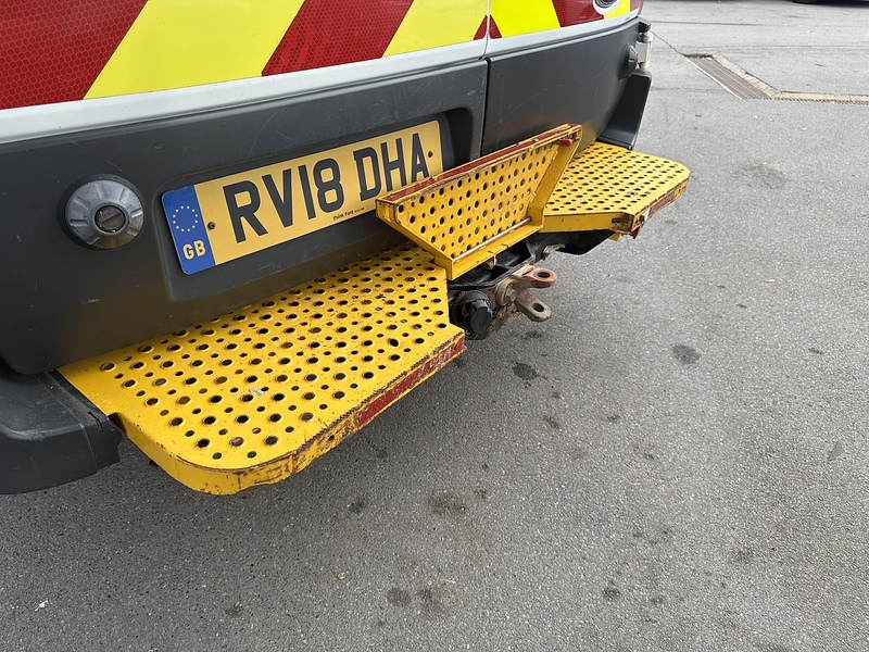 Ford 2.0 350 EcoBlue Panel Van 5dr Diesel Manual RWD L2 H3 Euro 6 (170 ps)