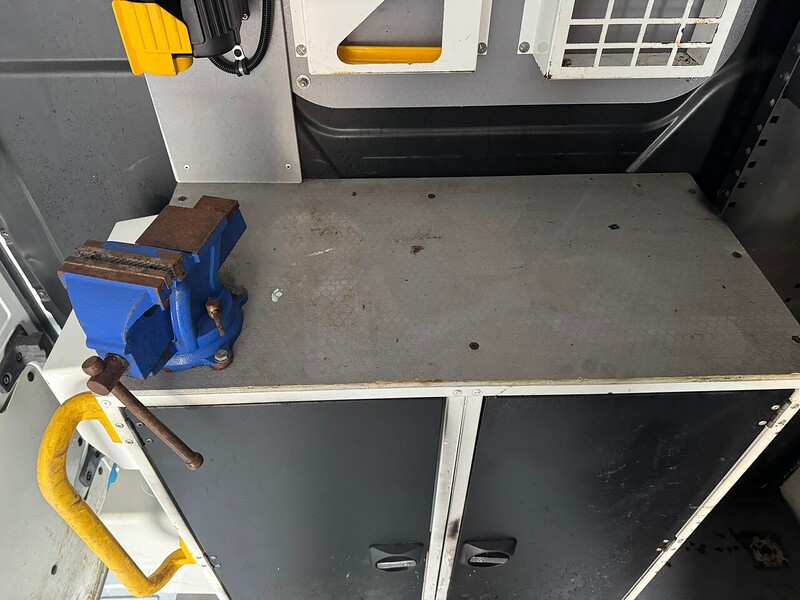 Ford 2.0 350 EcoBlue Panel Van 5dr Diesel Manual RWD L2 H3 Euro 6 (170 ps)