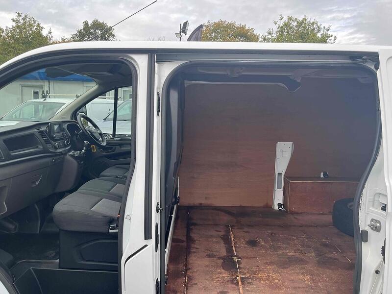 Ford 2.0 300 EcoBlue Leader Panel Van 5dr Diesel Manual L1 H1 Euro 6 (s/s) (105 ps)