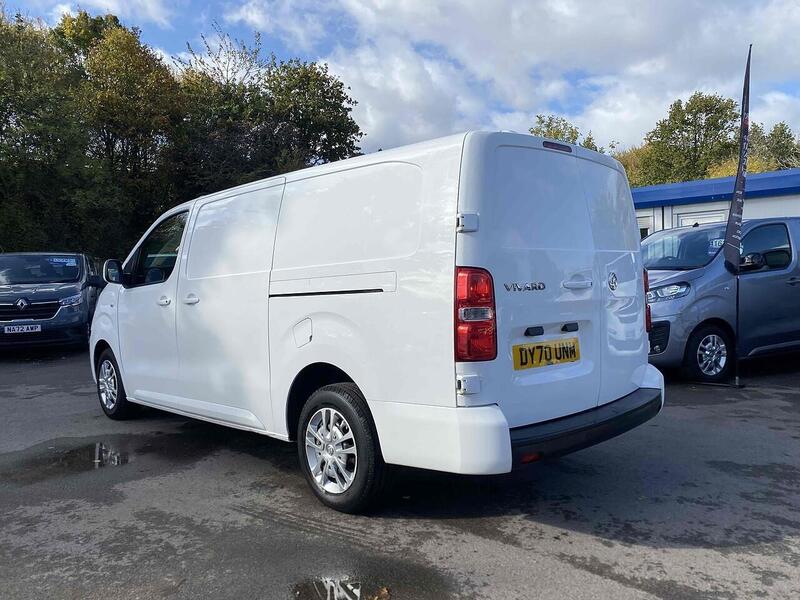 Vauxhall 1.5 Turbo D 2900 Sportive Panel Van 5dr Diesel Manual L2 H1 Euro 6 (s/s) (100 ps)