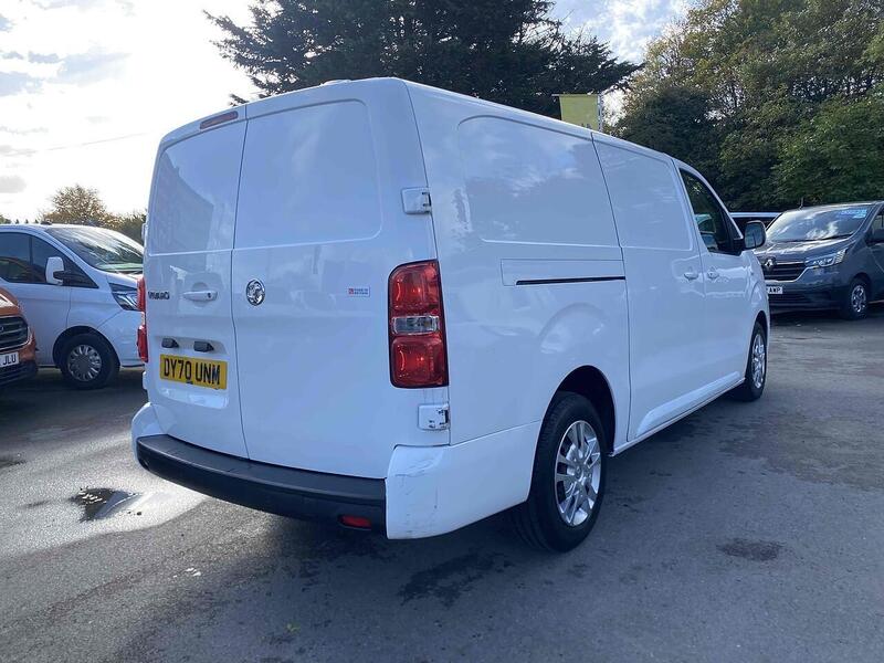 Vauxhall 1.5 Turbo D 2900 Sportive Panel Van 5dr Diesel Manual L2 H1 Euro 6 (s/s) (100 ps)