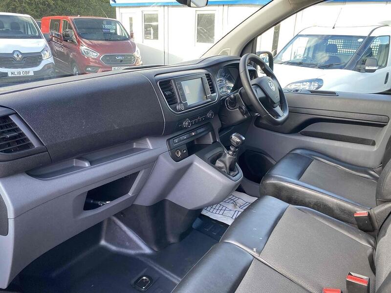 Vauxhall 1.5 Turbo D 2900 Sportive Panel Van 5dr Diesel Manual L2 H1 Euro 6 (s/s) (100 ps)
