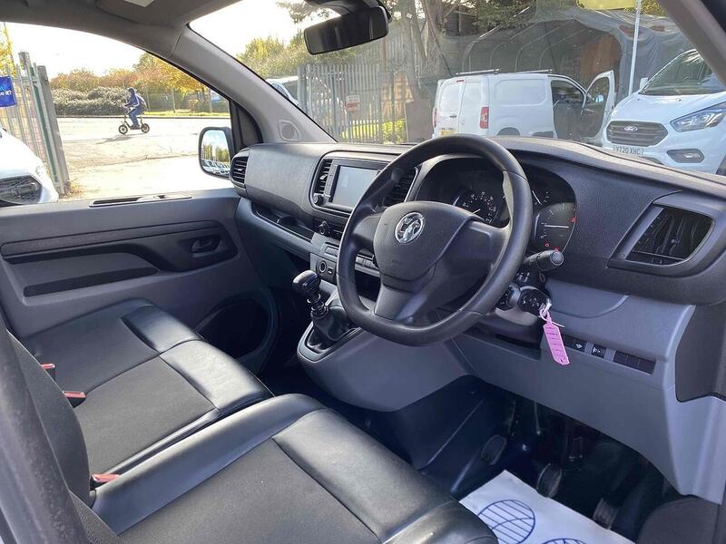Vauxhall 1.5 Turbo D 2900 Sportive Panel Van 5dr Diesel Manual L2 H1 Euro 6 (s/s) (100 ps)