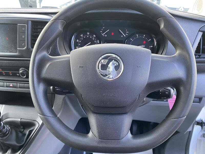 Vauxhall 1.5 Turbo D 2900 Sportive Panel Van 5dr Diesel Manual L2 H1 Euro 6 (s/s) (100 ps)