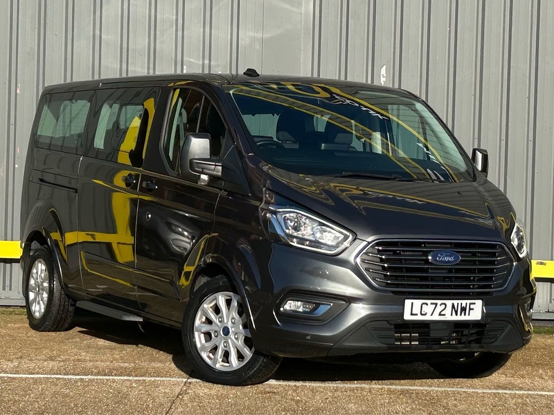 Ford 2.0 320 EcoBlue Titanium Minibus Double Cab 5dr Diesel Auto L2 Euro 6 (s/s) (130 ps)
