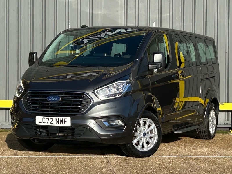 Ford 2.0 320 EcoBlue Titanium Minibus Double Cab 5dr Diesel Auto L2 Euro 6 (s/s) (130 ps)