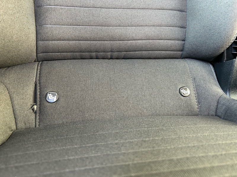 Ford 2.0 320 EcoBlue Titanium Minibus Double Cab 5dr Diesel Auto L2 Euro 6 (s/s) (130 ps)