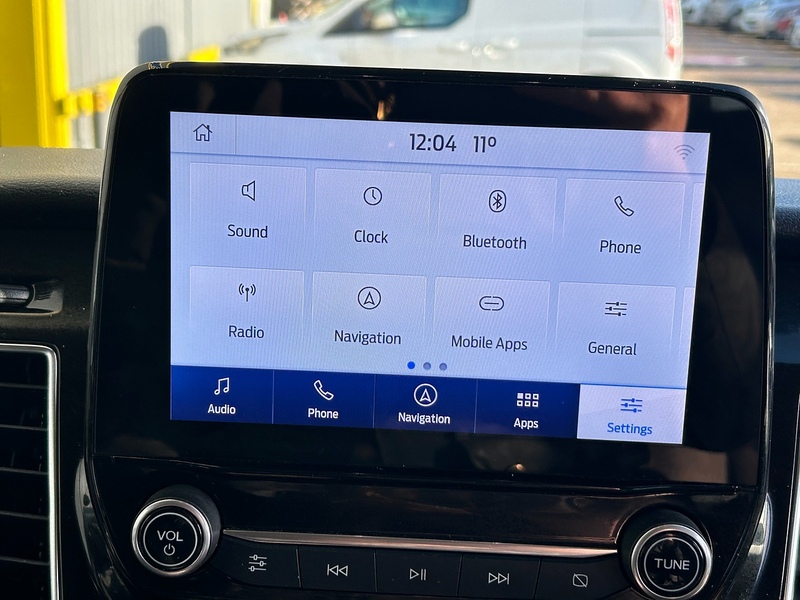 Ford 2.0 320 EcoBlue Titanium Minibus Double Cab 5dr Diesel Auto L2 Euro 6 (s/s) (130 ps)