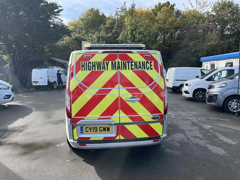 Ford 2.0 320 EcoBlue Limited Crew Van 5dr Diesel Auto L2 H1 Euro 6 (s/s) (130 ps) 2.0 5dr Crew Van Automatic Diesel