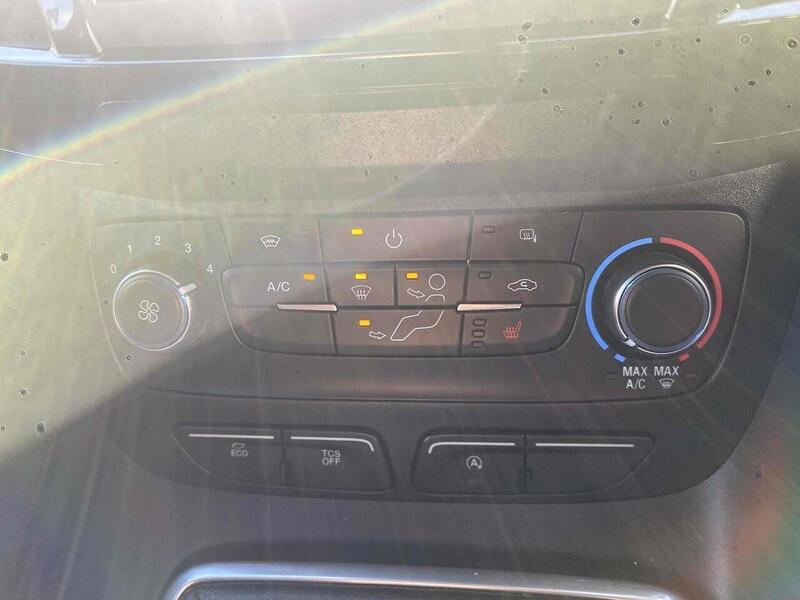 Ford 1.5 200 EcoBlue Limited Panel Van 5dr Diesel Manual L1 Euro 6 (s/s) (120 ps)