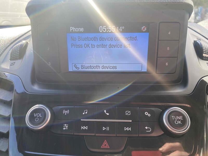 Ford 1.5 200 EcoBlue Limited Panel Van 5dr Diesel Manual L1 Euro 6 (s/s) (120 ps)