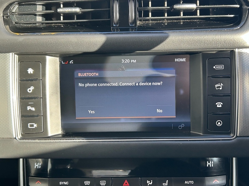 Jaguar 2.0d Portfolio Saloon 4dr Diesel Auto Euro 6 (s/s) (180 ps)