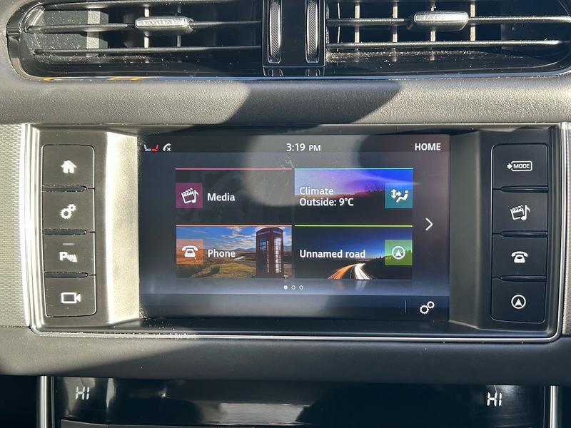 Jaguar 2.0d Portfolio Saloon 4dr Diesel Auto Euro 6 (s/s) (180 ps)