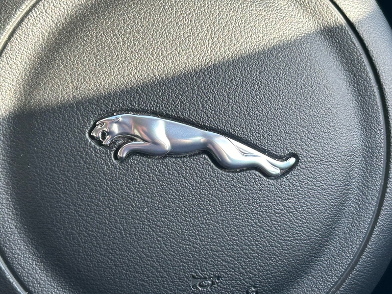 Jaguar 2.0d Portfolio Saloon 4dr Diesel Auto Euro 6 (s/s) (180 ps)