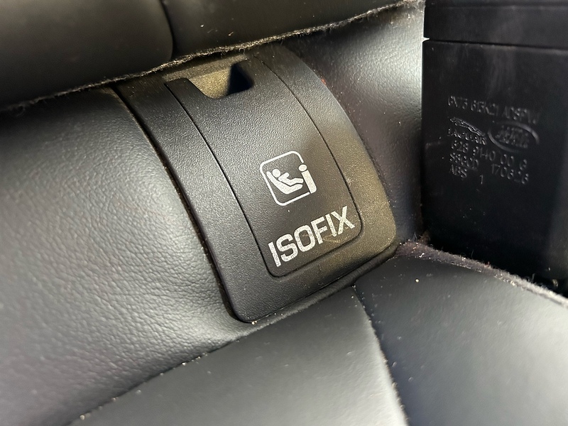 Jaguar 2.0d Portfolio Saloon 4dr Diesel Auto Euro 6 (s/s) (180 ps)